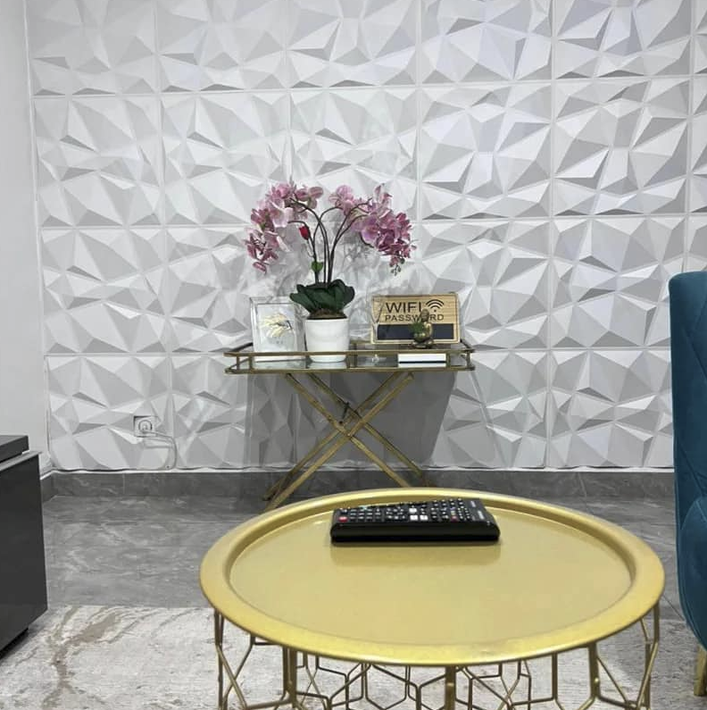 Magnifique studio moderne, entièrement meublé, confortable et équipé